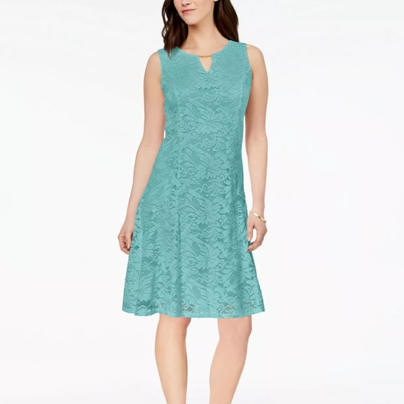 JM Collection Petite A-line Sleeveless Lace Dress